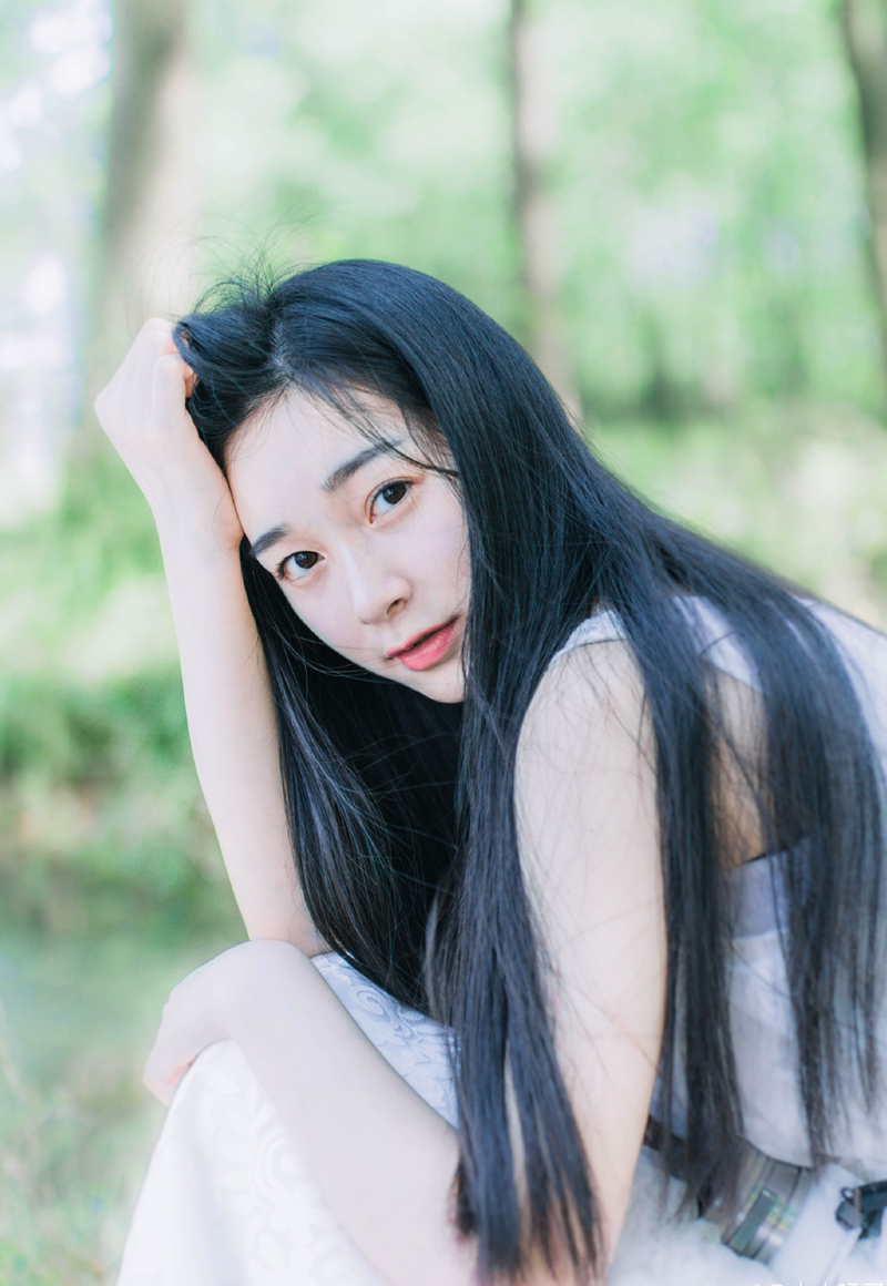 一刹真情，不能说那是假的。爱情永恒，不能说只有那一刹。